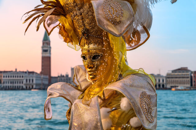 Photography Workshop at the Venice Carnival 63